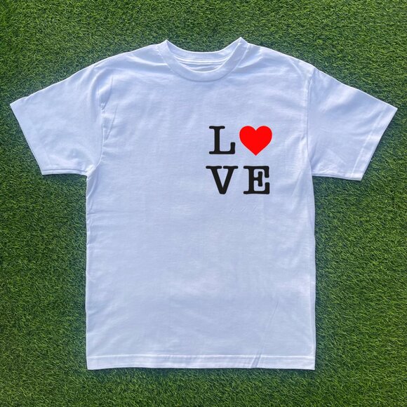 Love Tshirt - Picture 1 of 1